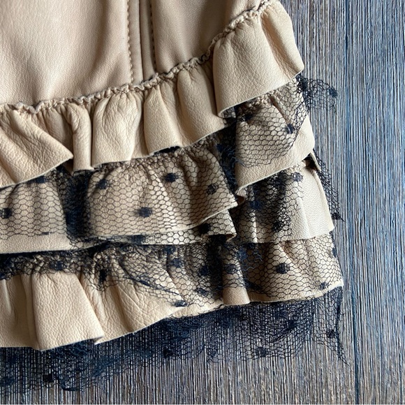 New with tags Red Valentino lamb skin leather tiered ruffle lace Nappa skirt 4 - Picture 2 of 15
